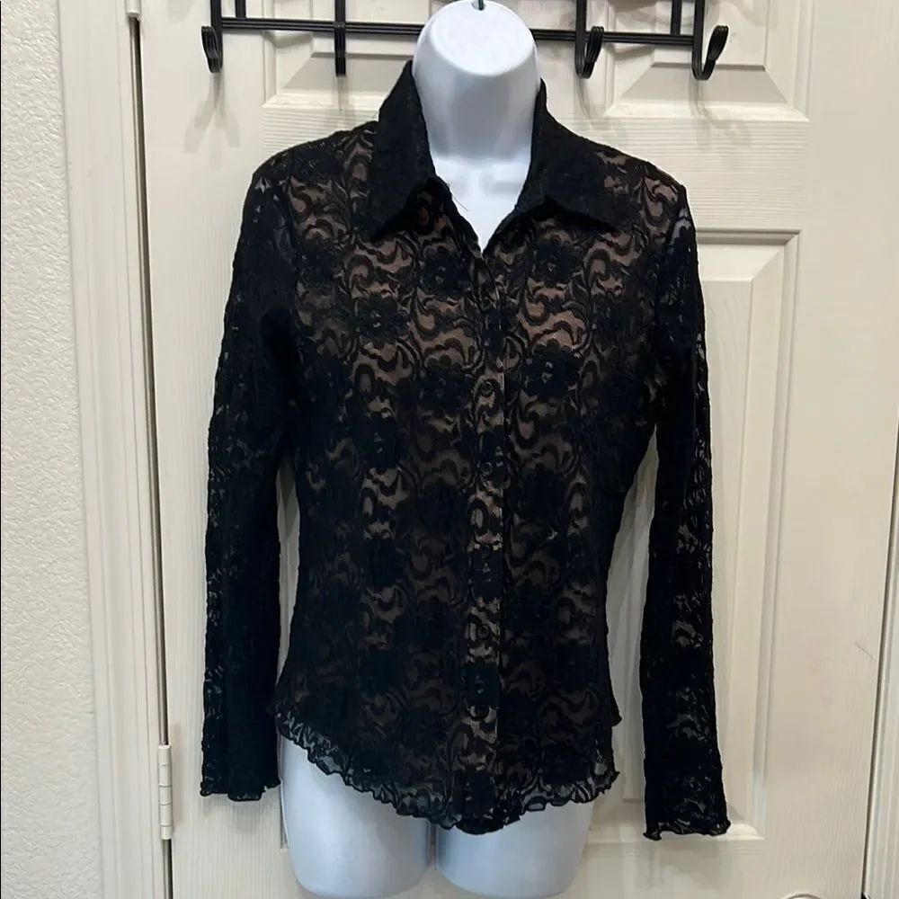 Harlow Black Fitted Embellished Button Down Blouse Silky Floral Lace Long Sleeve